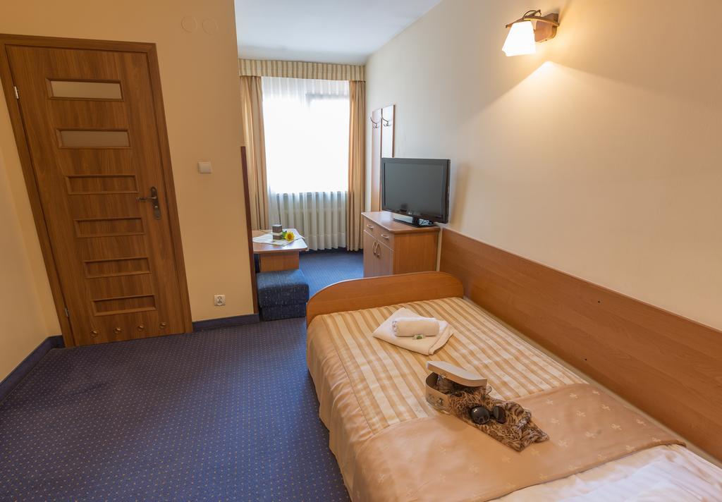 Fian - Noclegi I Konferencje W Centrum Zakopane Exteriör bild