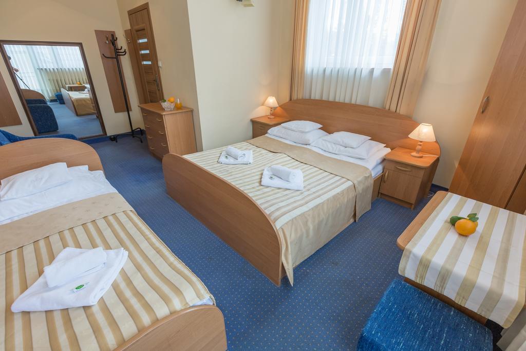 Fian - Noclegi I Konferencje W Centrum Zakopane Exteriör bild