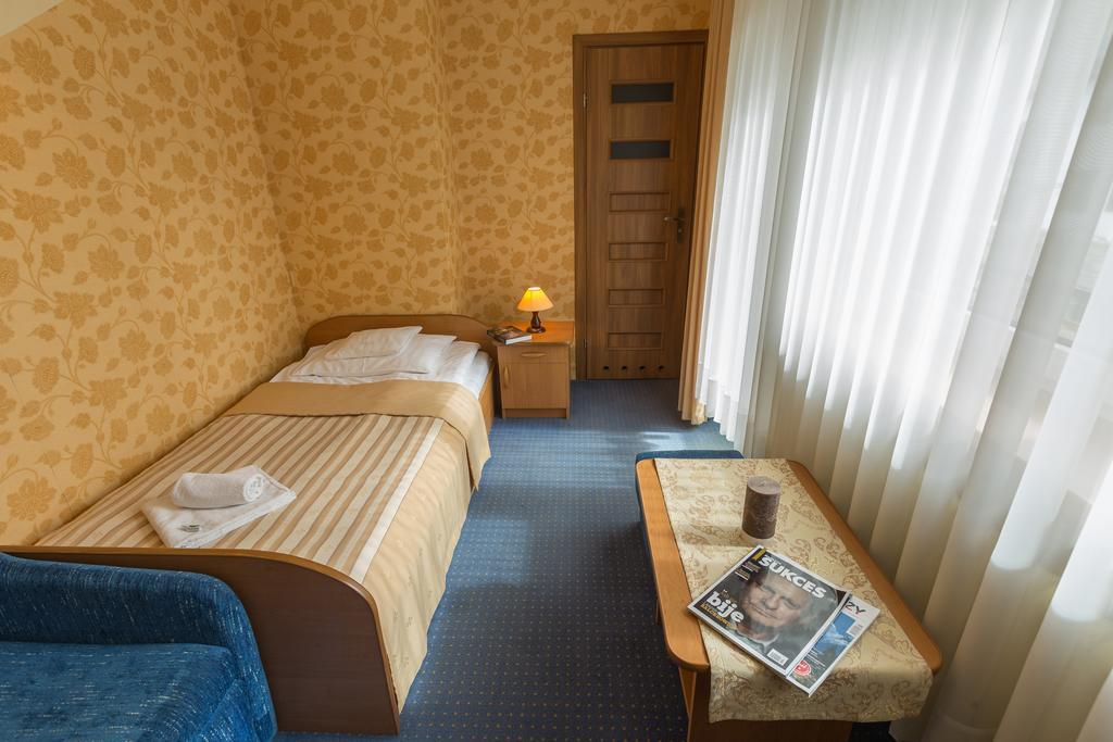 Fian - Noclegi I Konferencje W Centrum Zakopane Exteriör bild