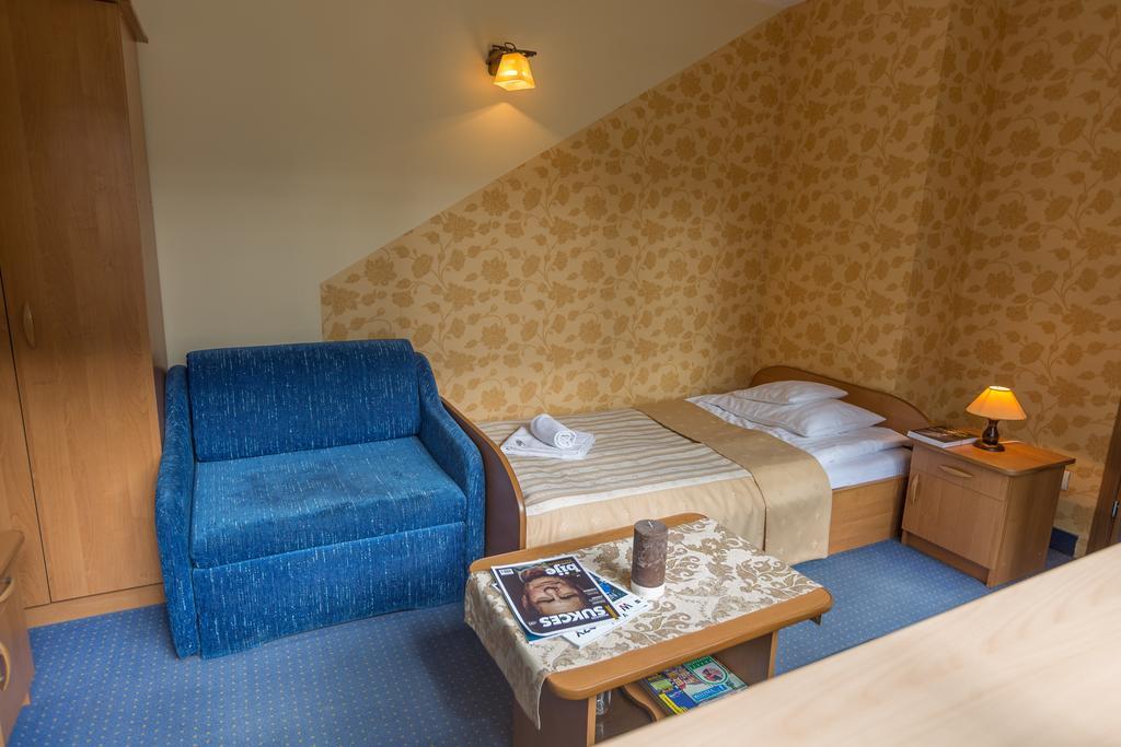 Fian - Noclegi I Konferencje W Centrum Zakopane Exteriör bild