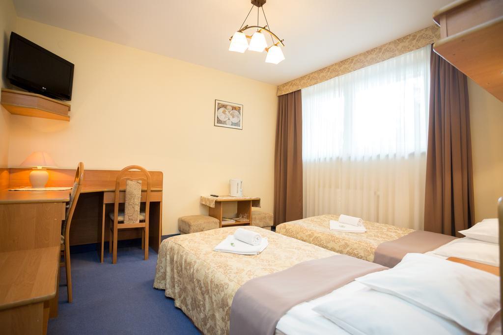 Fian - Noclegi I Konferencje W Centrum Zakopane Exteriör bild
